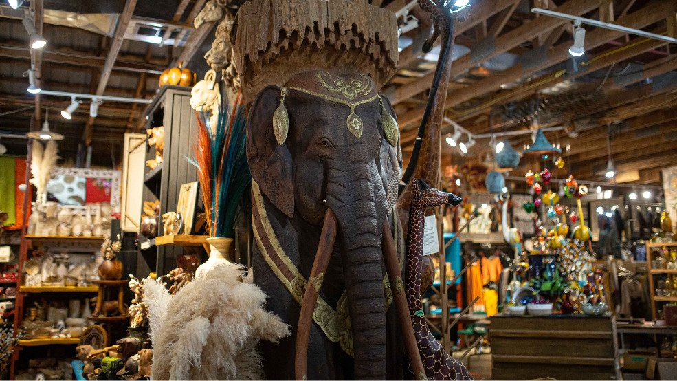 manotick-one-world-bazaar-big-0