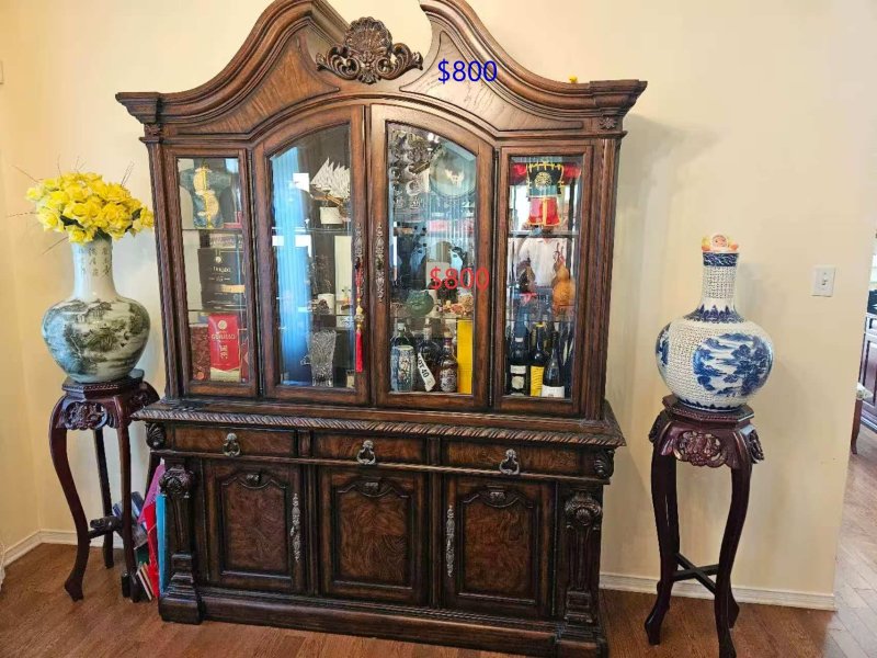 moving-sale-furniture-paintings-12-small-1
